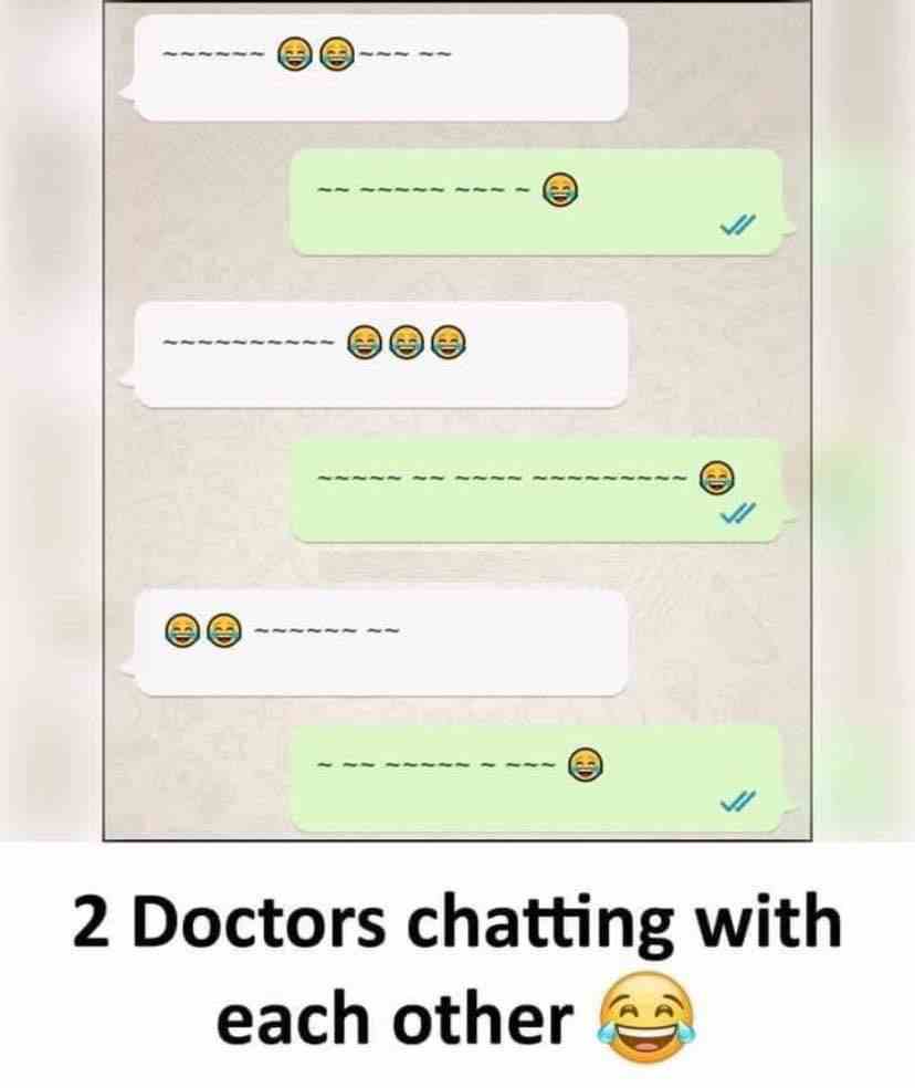 2 Doctors chatting with each other
